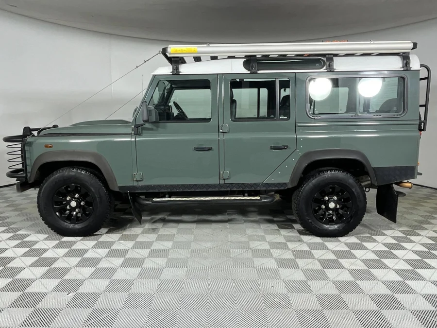 Used 2013 Land Rover Defender 110 TD station wagon S - WeBuyCars Silverlakes