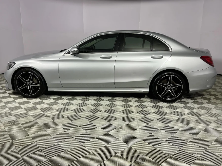 Used 2018 Mercedes-Benz C-Class C200 AMG Line auto - WeBuyCars Durban