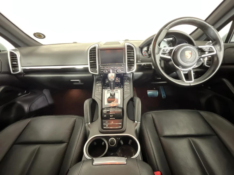 Used 2014 Porsche Cayenne S - WeBuyCars The Dome
