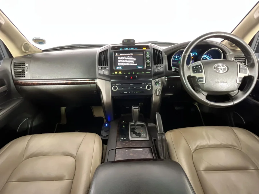 Used 2008 Toyota Land Cruiser 200 4.5D-4D VX - WeBuyCars George