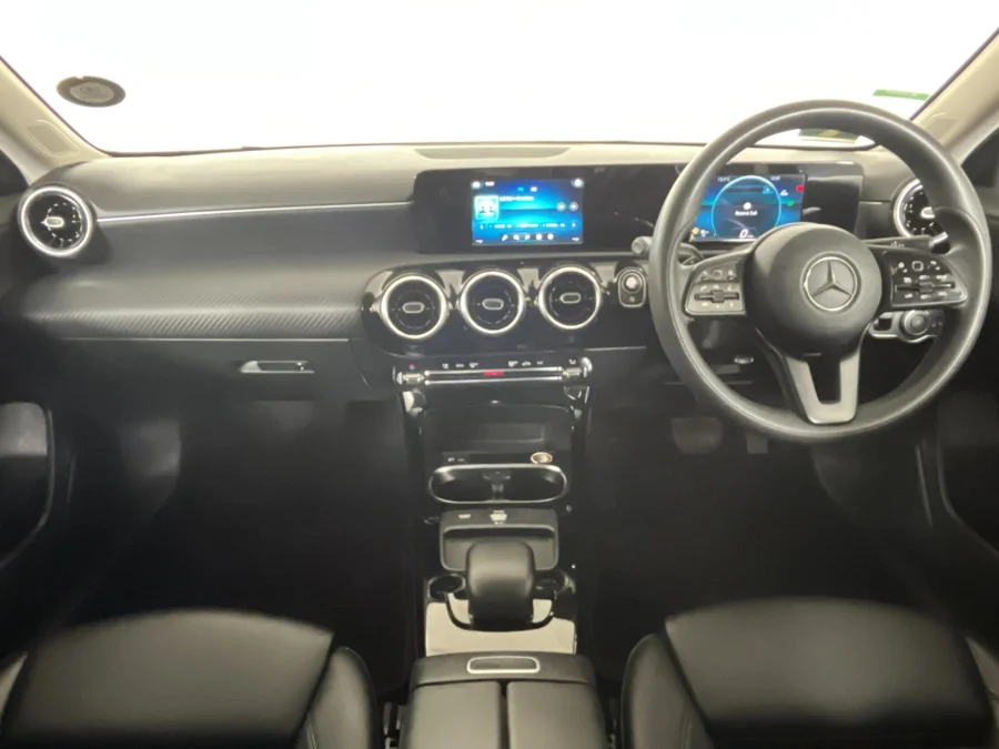 Used 2018 Mercedes-Benz A-Class A200 hatch AMG Line - WeBuyCars Gqeberha