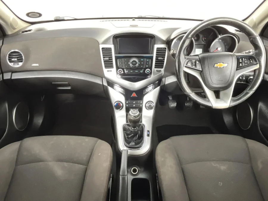 Used 2015 Chevrolet Cruze hatch 1.6 LS - WeBuyCars Polokwane