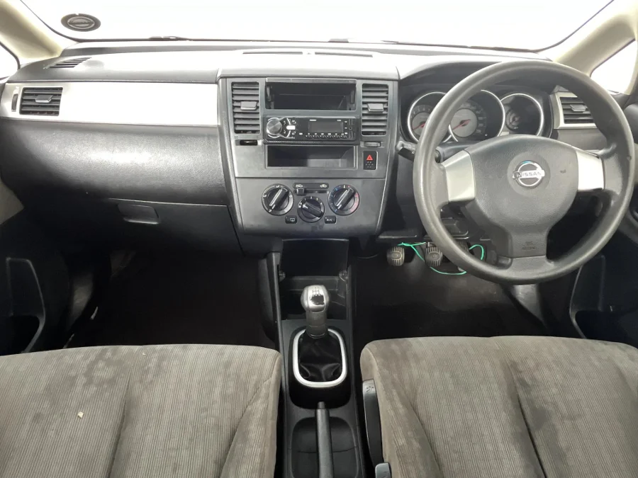 Used 2010 Nissan Tiida sedan 1.6 Visia - WeBuyCars Montana