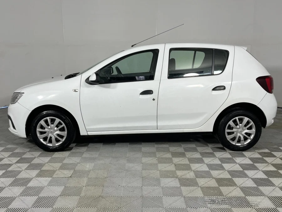 Used 2018 Renault Sandero 66kW turbo Expression - WeBuyCars Silverlakes Used 2018 Renault Sandero 66kW turbo Expression - WeBuyCars Silverlakes