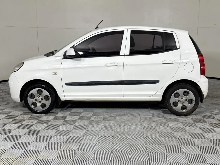 Used 2011 Kia Picanto 1.1 Striker - WeBuyCars Midstream