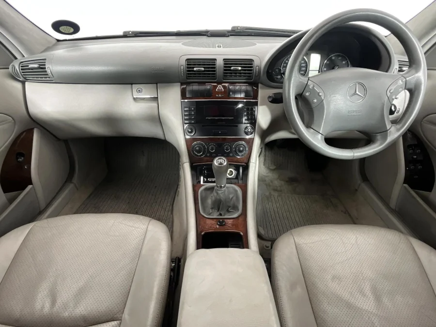 Used 2006 Mercedes-Benz C-Class C200 Kompressor Elegance - WeBuyCars Richmond