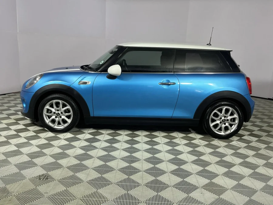 Used 2018 MINI Hatch Cooper Hatch 3-Door Caribbean Aqua Limited Edition (package 1) - WeBuyCars Midstream