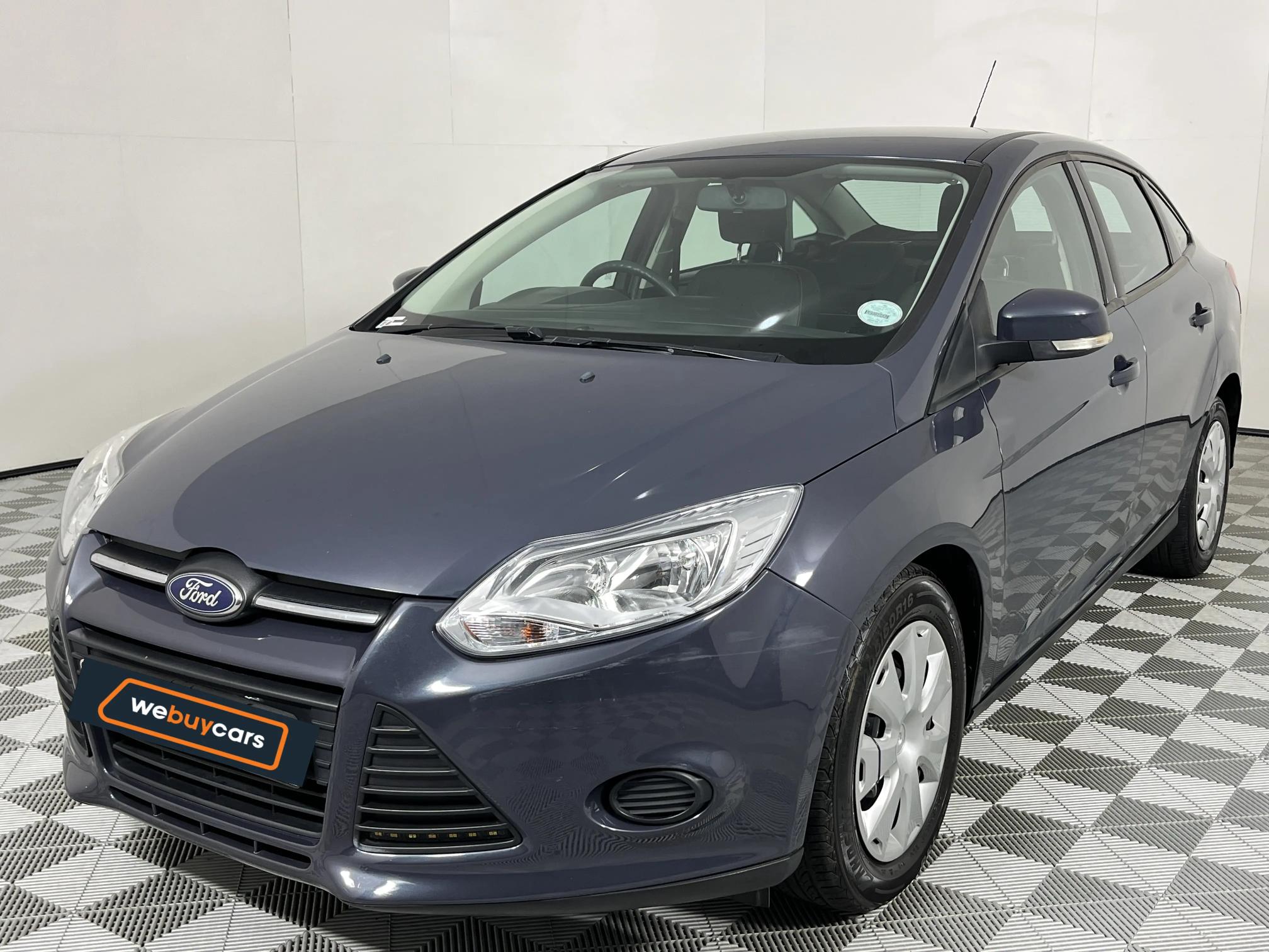 Used 2013 Ford Focus sedan 1.6 Ambiente auto