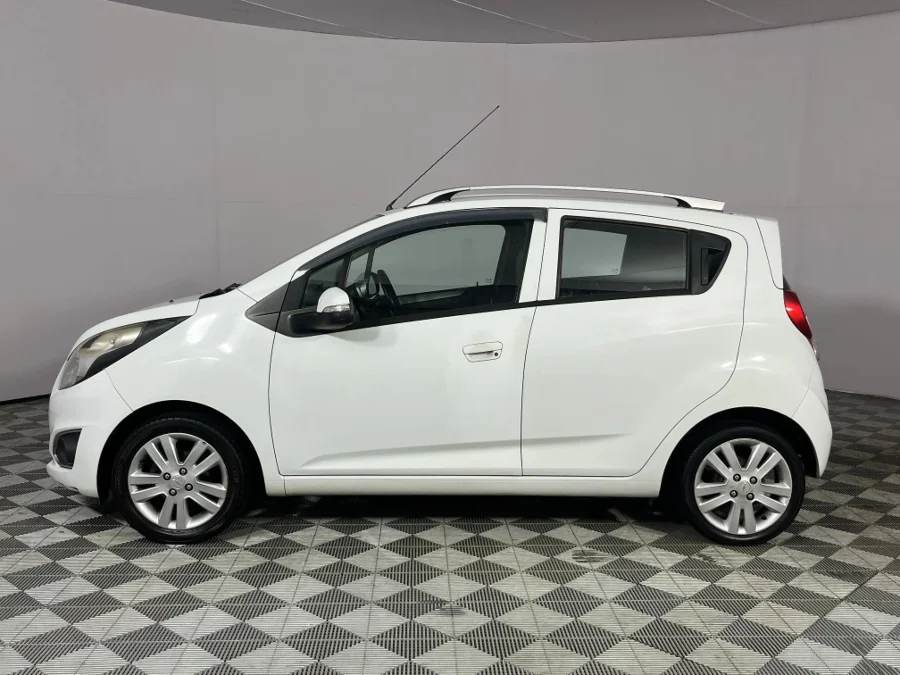 Used 2015 Chevrolet Spark 1.2 LS - WeBuyCars Lansdowne
