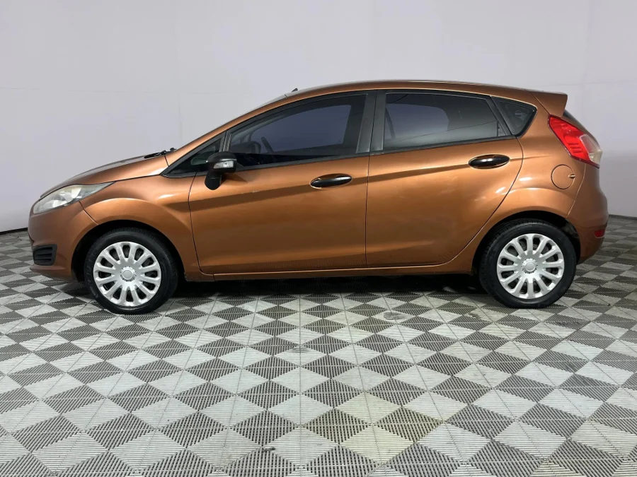 Used 2013 Ford Fiesta 5-door 1.4 Ambiente - WeBuyCars Brackenfell Cape Town