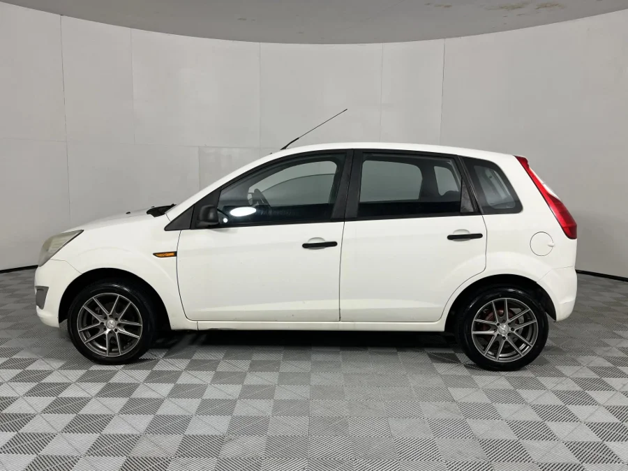 Used 2013 Ford Figo 1.4 Ambiente - WeBuyCars Gqeberha