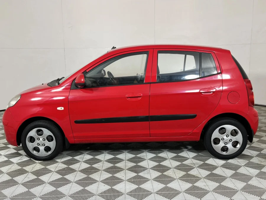 Used 2011 Kia Picanto 1.1 Striker - WeBuyCars JHB South