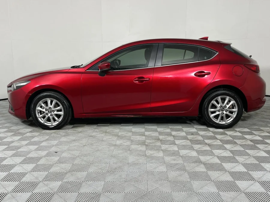 Used 2019 Mazda Mazda3 hatch 1.6 Dynamic - WeBuyCars Pietermaritzburg