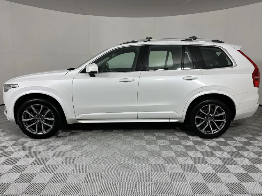 Used 2017 Volvo XC90 D5 AWD Momentum - WeBuyCars Midstream