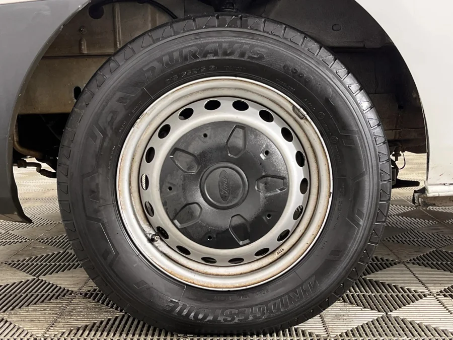 Used 2014 Ford Transit Custom panel van 2.2TDCi 92kW SWB Ambiente - WeBuyCars Germiston Used 2014 Ford Transit Custom panel van 2.2TDCi 92kW SWB Ambiente - WeBuyCars Germiston