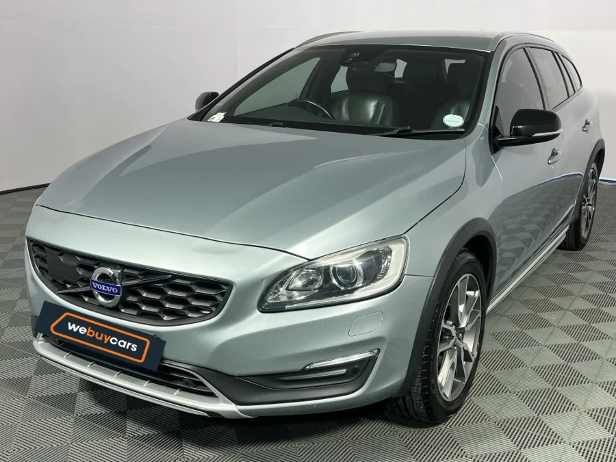 Used 2016 Volvo V60 Cross Country D4 AWD Momentum - WeBuyCars Rustenburg Used 2016 Volvo V60 Cross Country D4 AWD Momentum - WeBuyCars Rustenburg