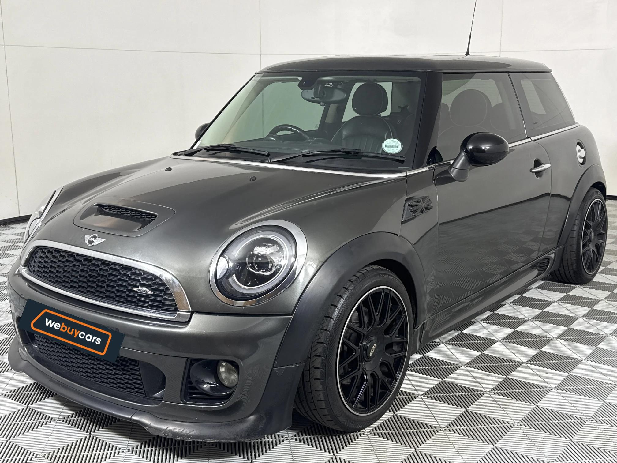 Used 2013 MINI Hatch John Cooper Works auto