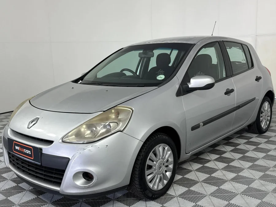 Used 2014 Renault Clio 1.6 Yahoo! Plus - WeBuyCars Vereeniging Used 2014 Renault Clio 1.6 Yahoo! Plus - WeBuyCars Vereeniging