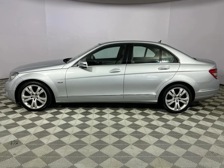 Used 2011 Mercedes-Benz C-Class C180 Avantgarde auto - WeBuyCars Durban