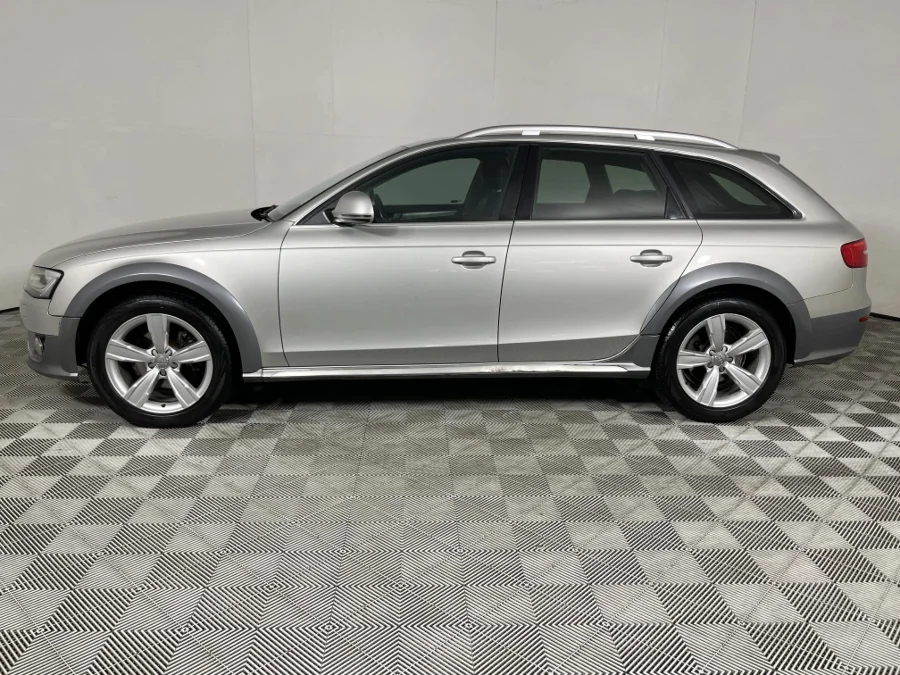 Used 2014 Audi A4 allroad quattro 2.0TDI - WeBuyCars The Dome