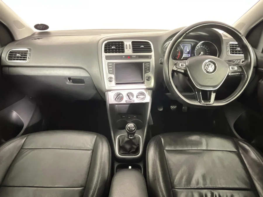 Used 2017 Volkswagen Polo hatch 1.2TSI Highline - WeBuyCars The Dome