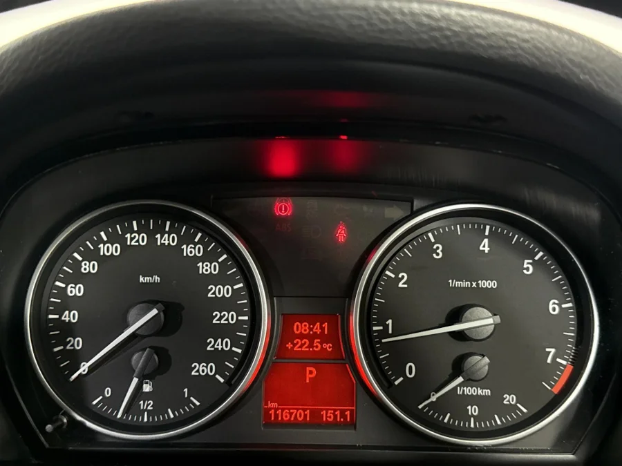 Used 2012 BMW X1 xDrive28i auto - WeBuyCars Midstream