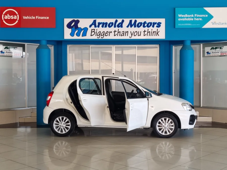 Used 2020 Toyota Etios hatch 1.5 Sprint - Arnold Motors CC