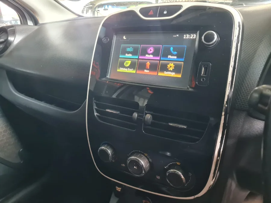 Used 2014 Renault Clio 66kW turbo Expression - Bonus Cars