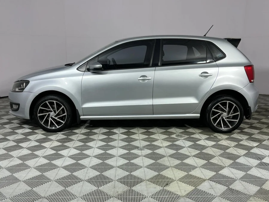 Used 2014 Volkswagen Polo 1.4 Comfortline - WeBuyCars Lansdowne