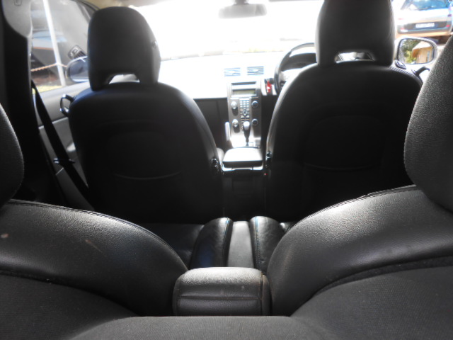 New 2011 Volvo C30 T5 R-Design auto