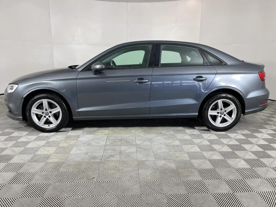 Used 2019 Audi A3 sedan 30TFSI S line - WeBuyCars Montana