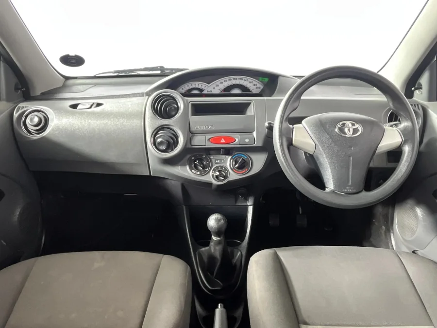 Used 2013 Toyota Etios sedan 1.5 Xi - WeBuyCars Rustenburg Used 2013 Toyota Etios sedan 1.5 Xi - WeBuyCars Rustenburg