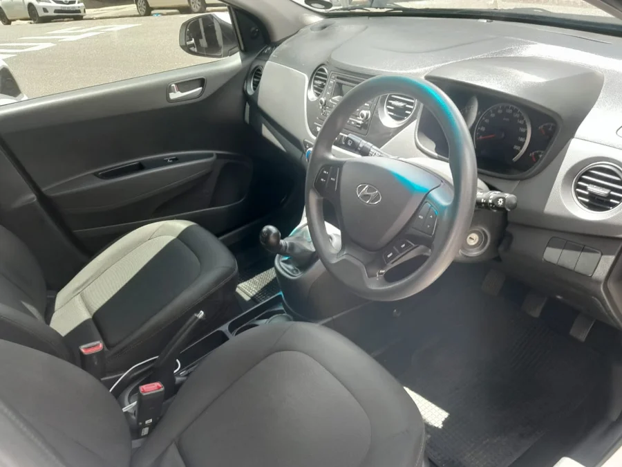 Used 2024 Toyota Corolla Cross 1.8 XS - Carmart Auto Dealer