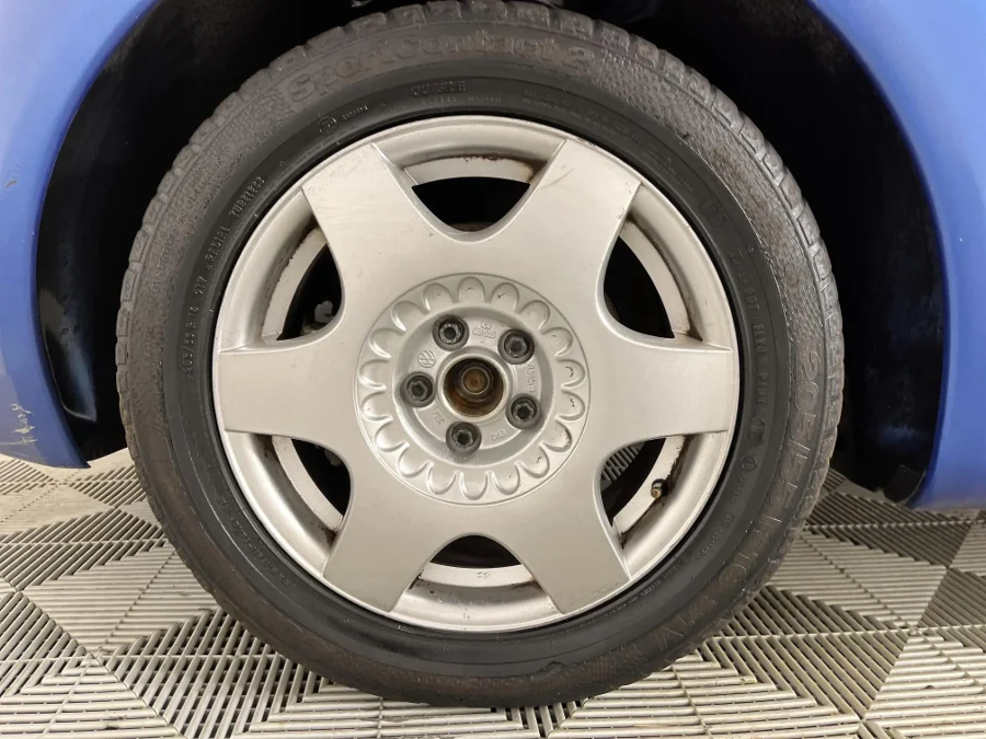 Used 2001 Volkswagen Beetle 2.0 - WeBuyCars JHB South