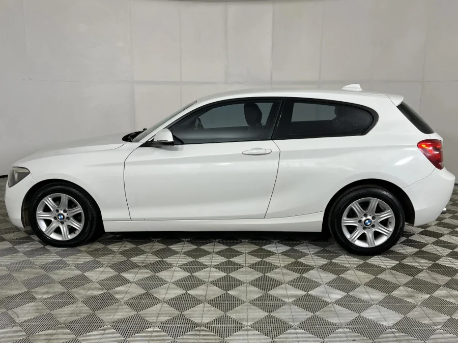 Used 2013 BMW 1 Series 116i 3-door auto - WeBuyCars George