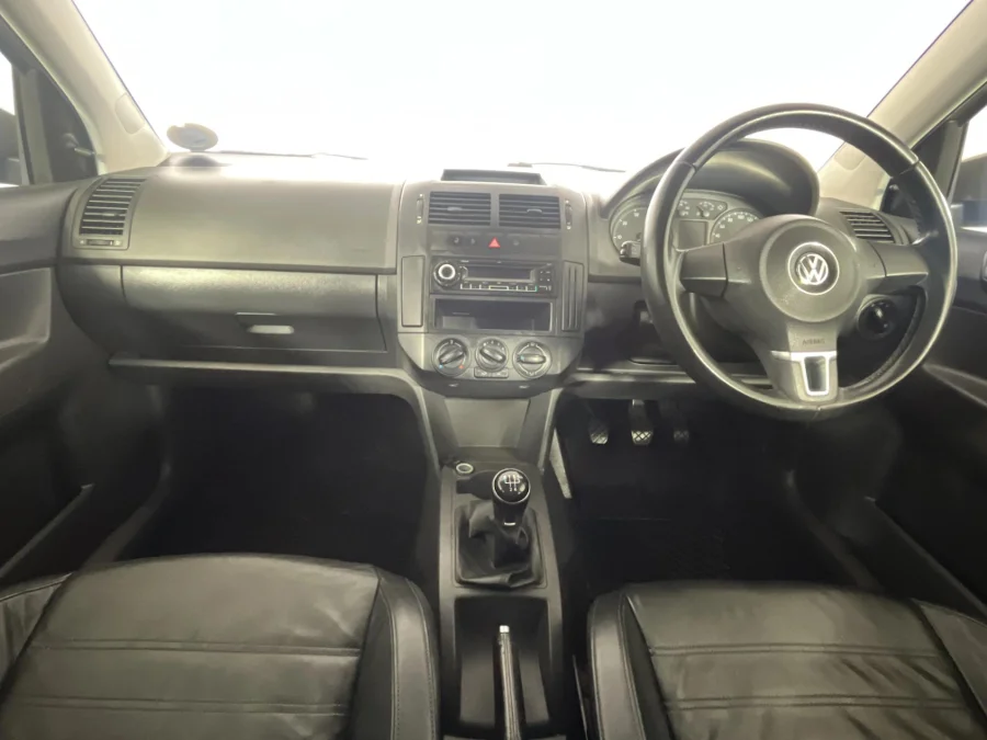 Used 2015 Volkswagen Polo Vivo hatch 1.4 Trendline - WeBuyCars Brackenfell Cape Town