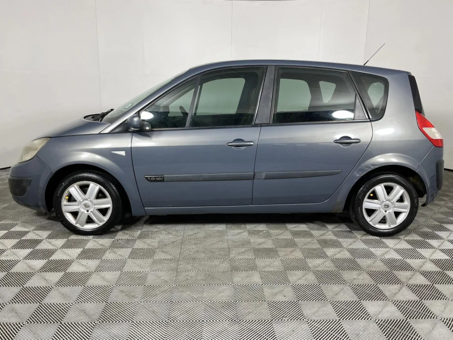 Used 2006 Renault Scenic Scénic 1.6 Expression - WeBuyCars The Dome