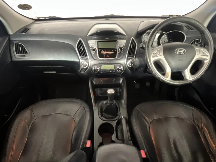 Used 2012 Hyundai ix35 2.0 Executive - WeBuyCars JHB South Used 2012 Hyundai ix35 2.0 Executive - WeBuyCars JHB South