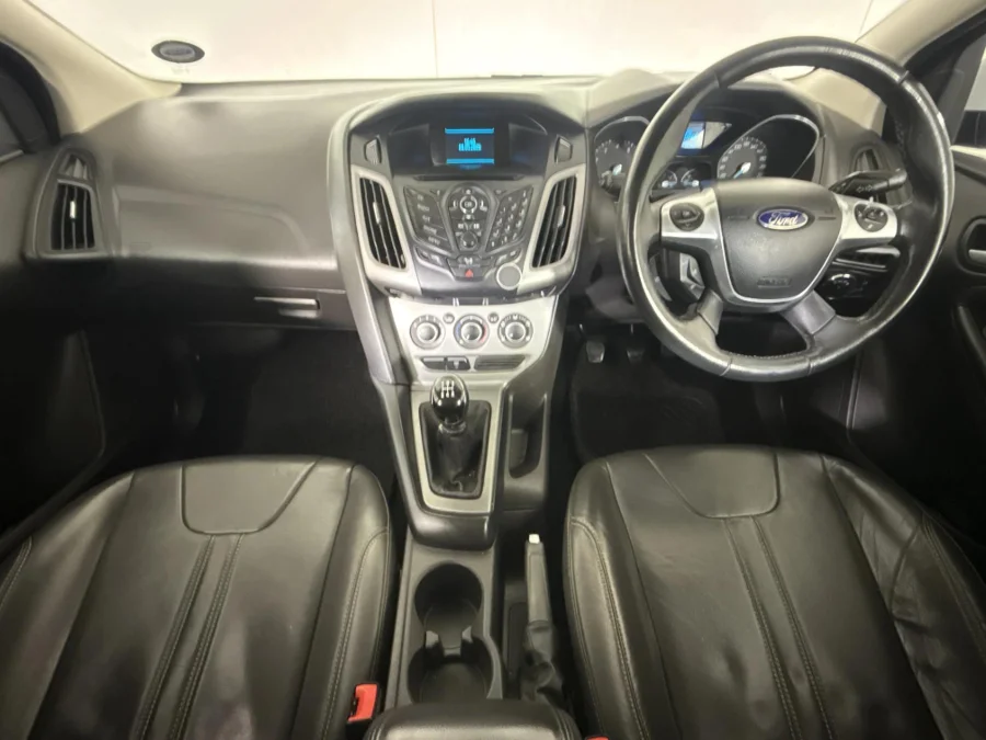 Used 2015 Ford Focus hatch 1.6 Trend - WeBuyCars Midstream Used 2015 Ford Focus hatch 1.6 Trend - WeBuyCars Midstream