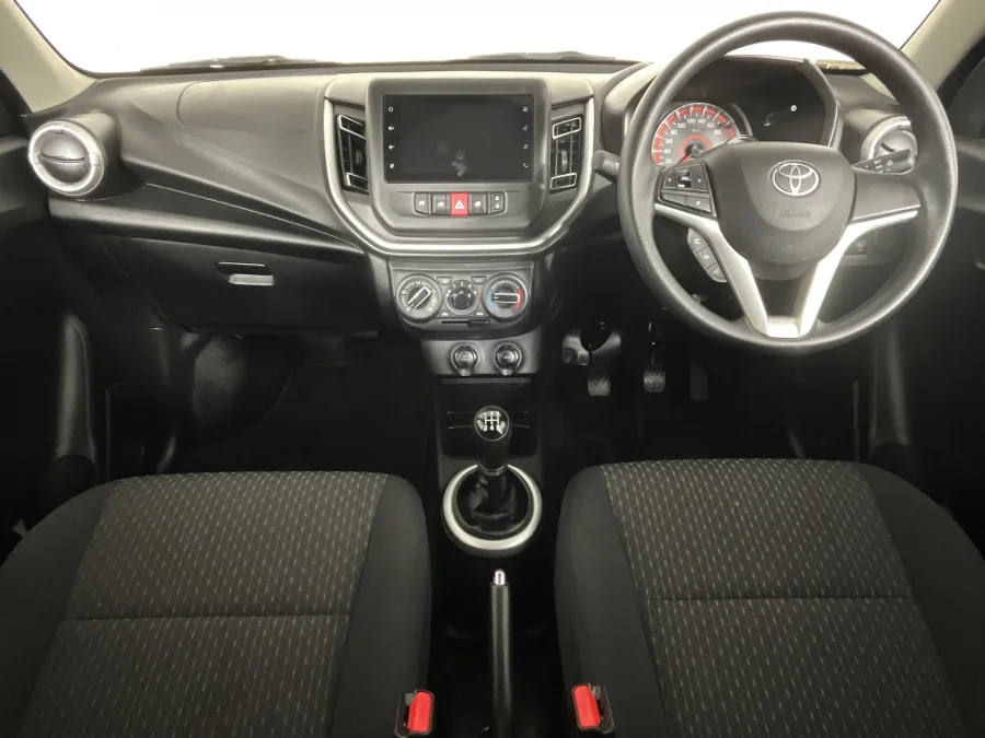 Used 2025 Toyota Vitz 1.0 XR manual - WeBuyCars Gqeberha