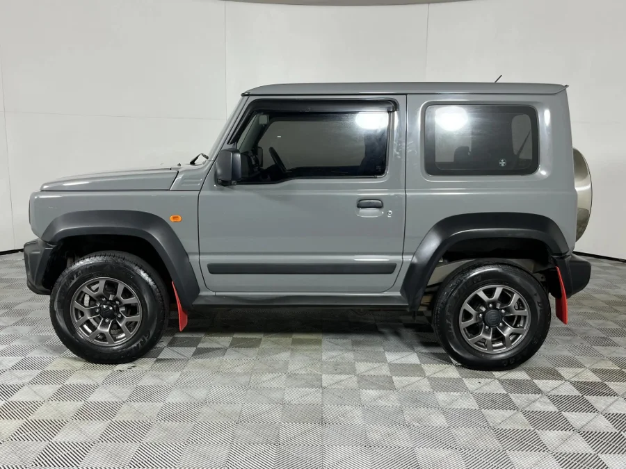 Used 2022 Suzuki Jimny 1.5 GL AllGrip 3-door manual - WeBuyCars Riverhorse