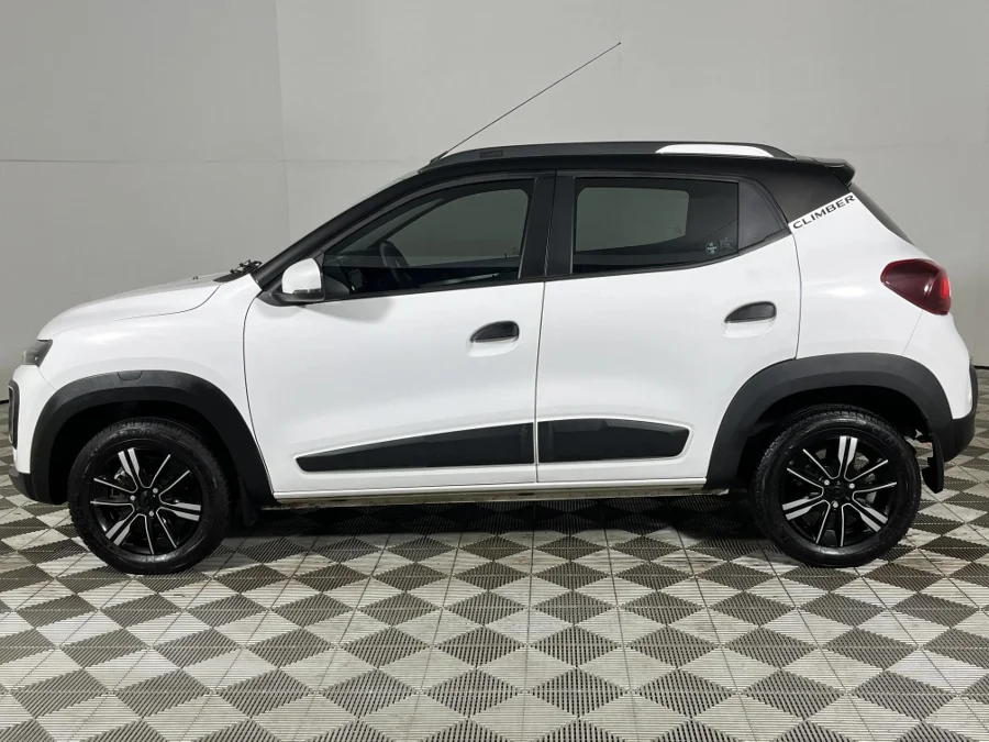 Used 2023 Renault Kwid 1.0 Climber auto - WeBuyCars Midstream Used 2023 Renault Kwid 1.0 Climber auto - WeBuyCars Midstream