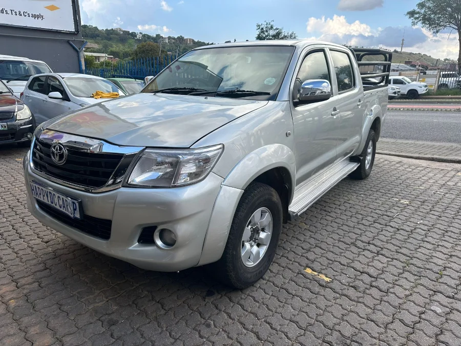 Used 2010 Toyota Hilux 3.0D-4D double cab 4x4 Raider Heritage Edition - Happy DC Motors