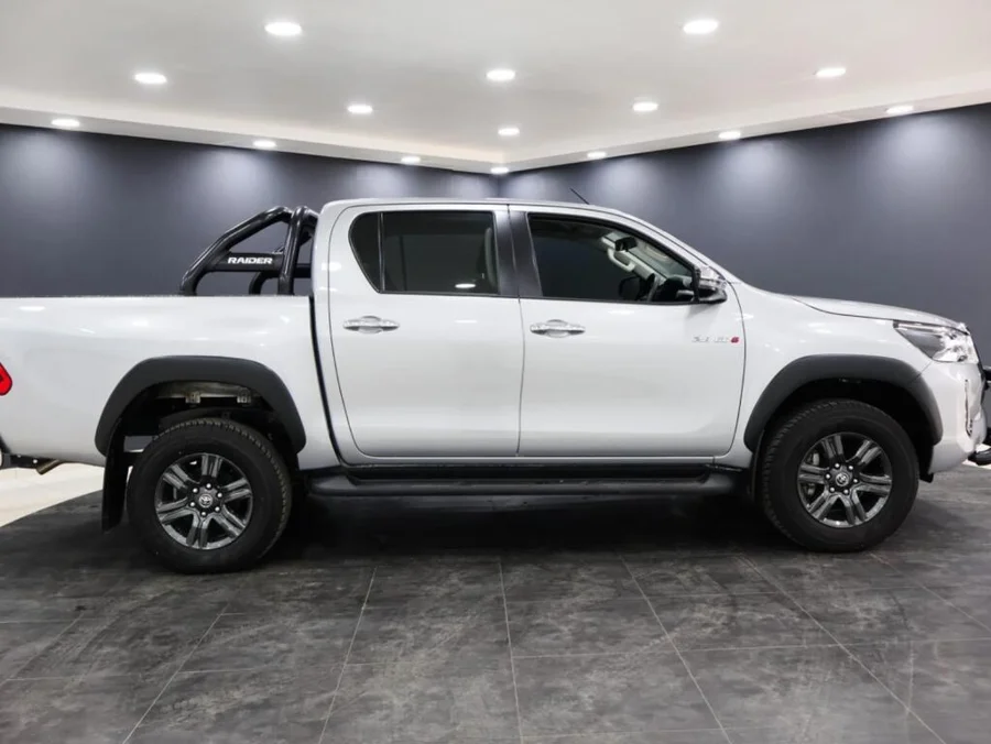 Used 2022 Toyota Hilux 2.8GD-6 double cab Raider auto - ICar Gezina
