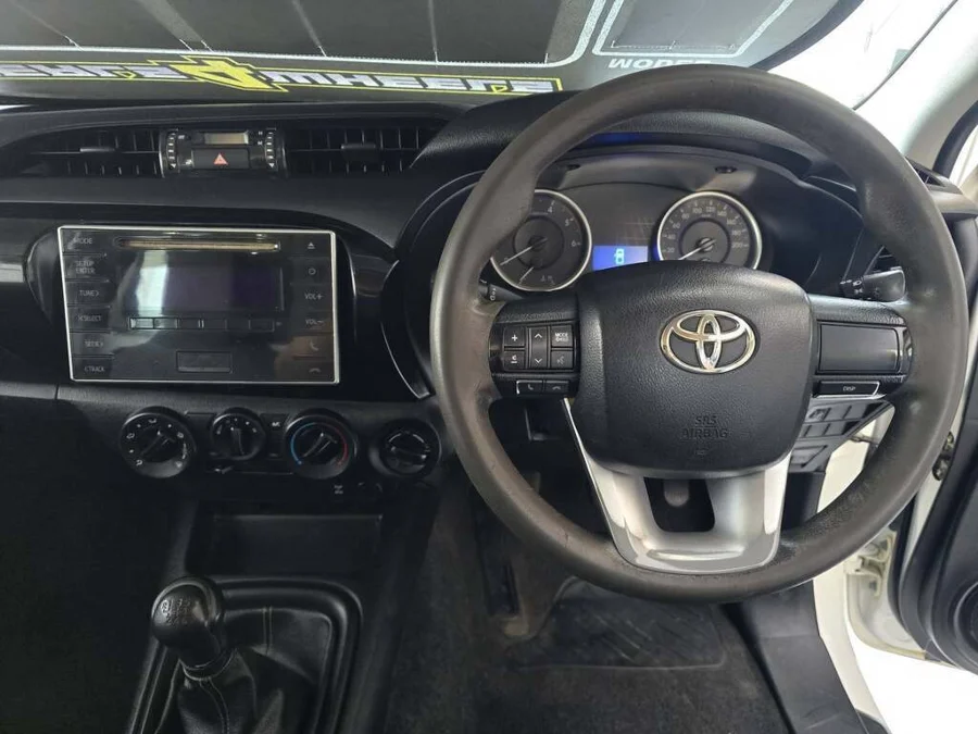 Used 2018 Toyota Hilux 2.4GD-6 4x4 SRX - Deals 4 Wheels