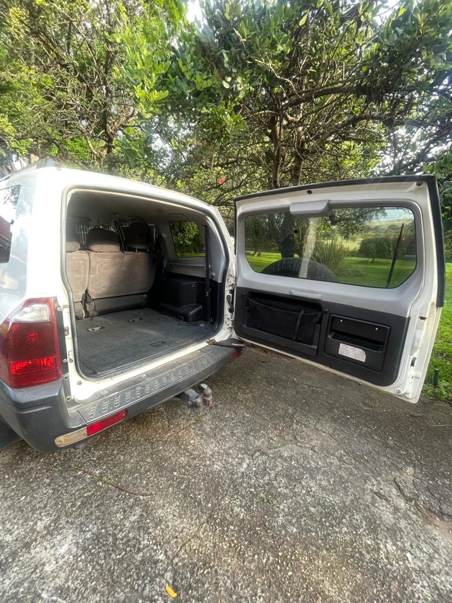 Used 2006 Mitsubishi Pajero 5-door 3.2DI-D GLX - Private Seller