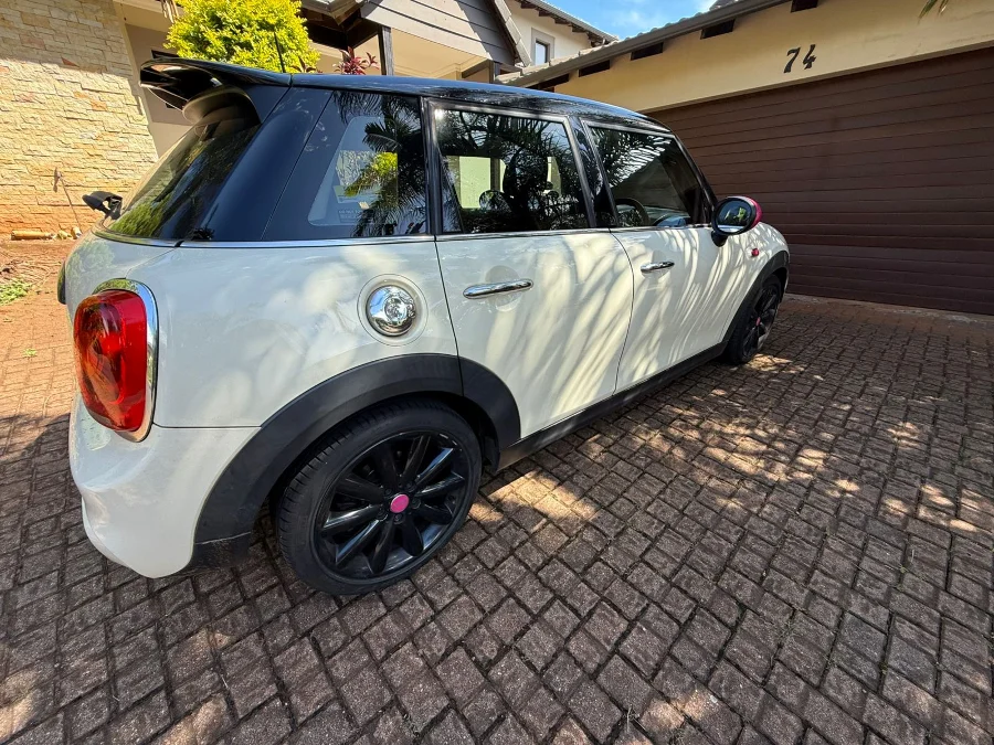 Used 2016 MINI Cooper S 5-door - Private Seller