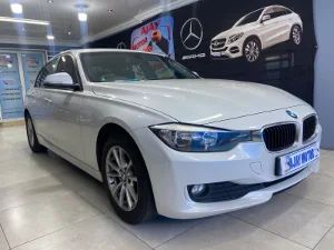 Used 2013 BMW 3 Series 320i Start auto