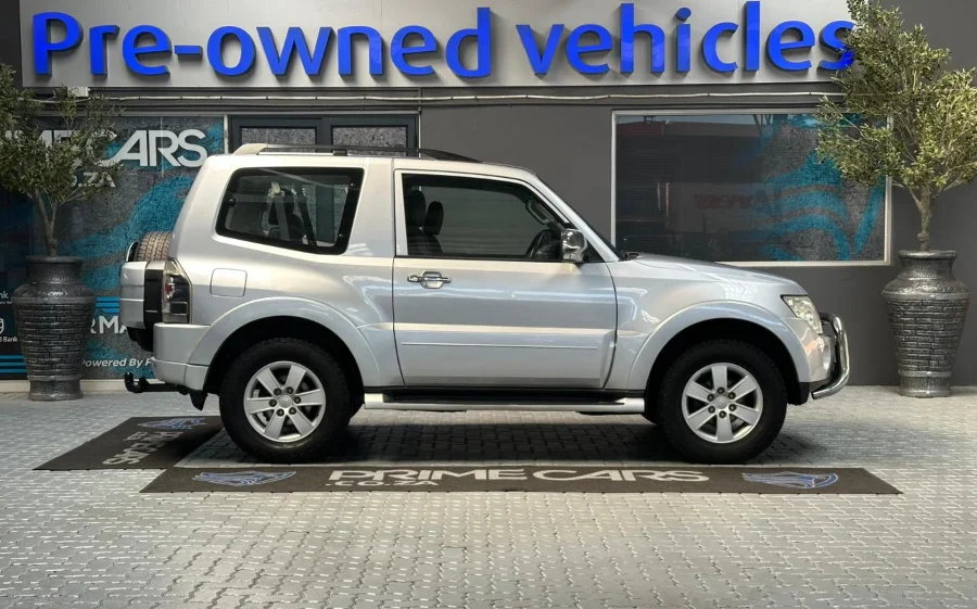 Used 2008 Mitsubishi Pajero 3-door 3.2DI-D GLS - Prime Cars