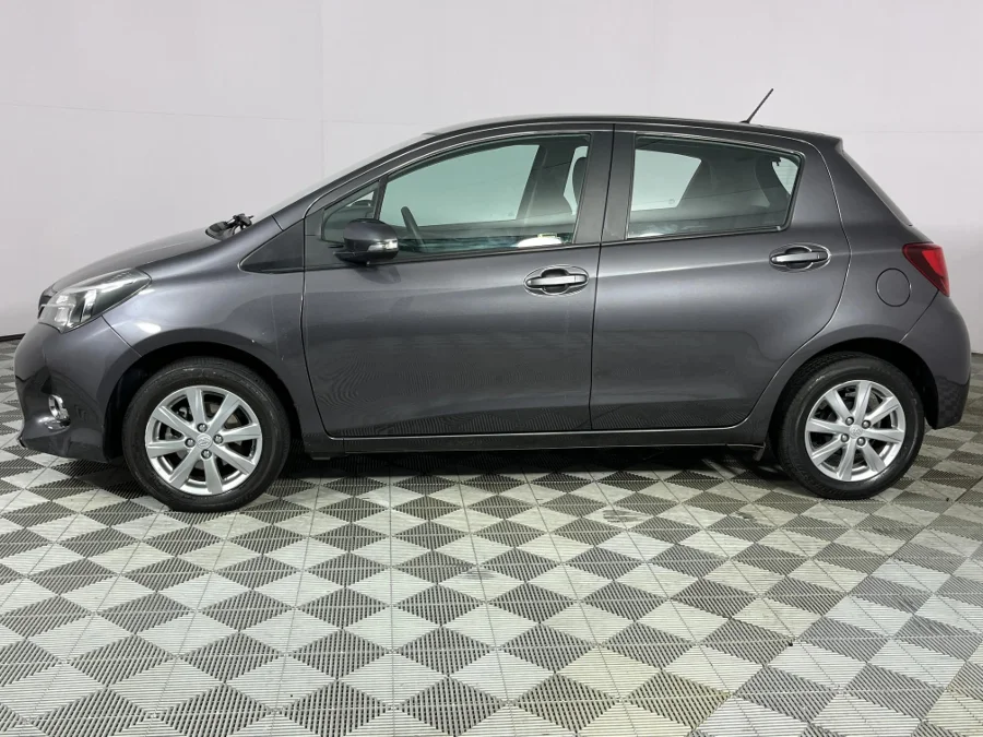 Used 2016 Toyota Yaris 1.3 auto - WeBuyCars Richmond Used 2016 Toyota Yaris 1.3 auto - WeBuyCars Richmond